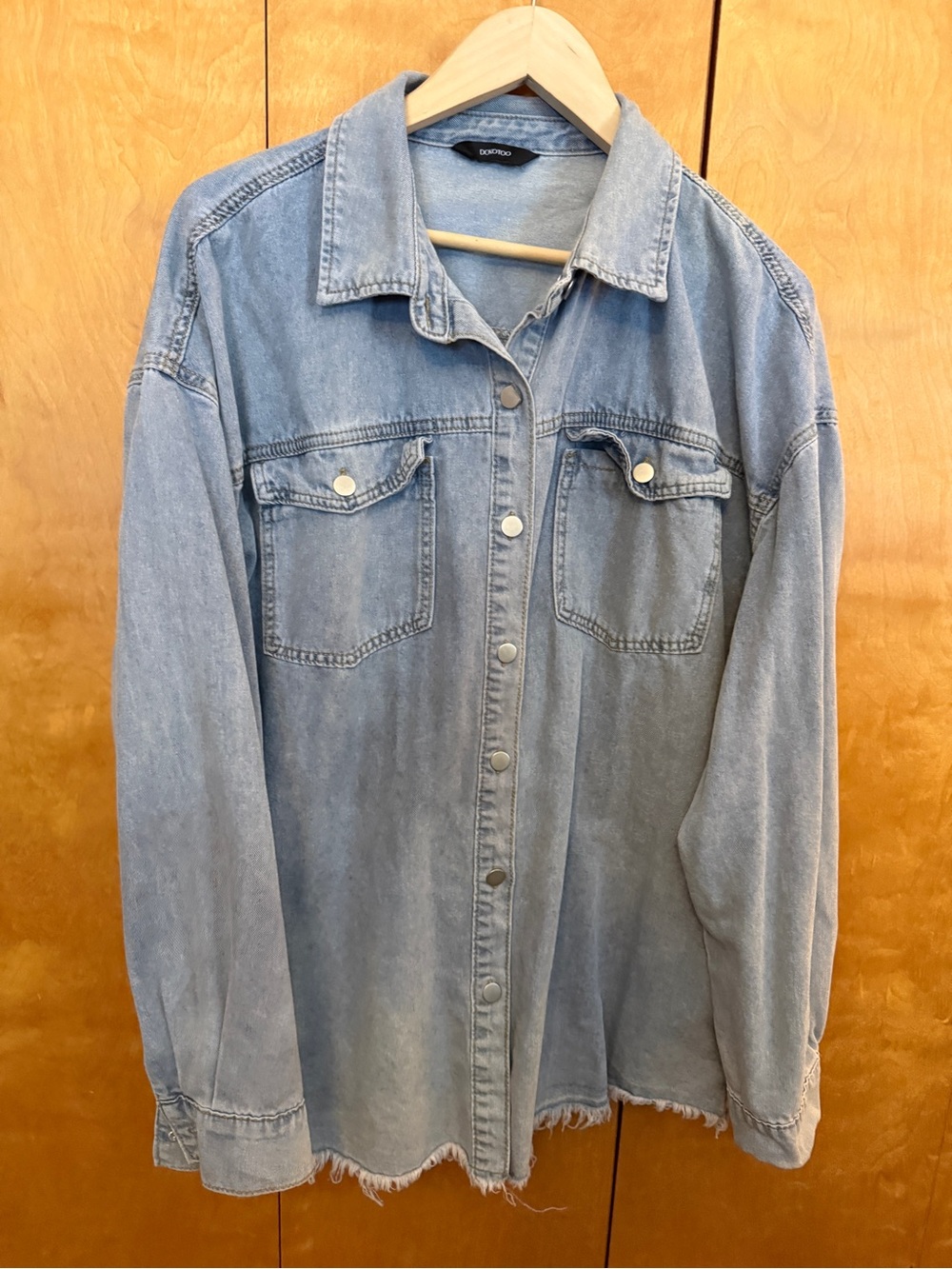 Dokotoo Womens Button Down Oversized Distressed Boyfriend Jean Jacket size XXL